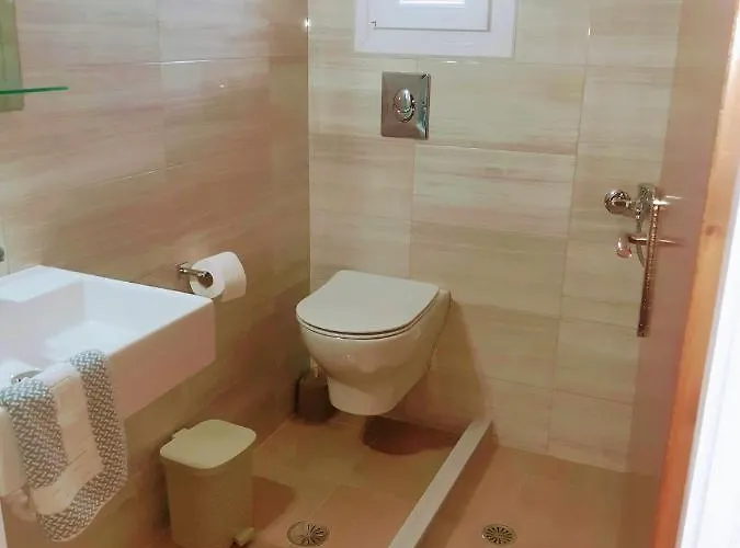 Anna's Apartments, 2 Апартаменты